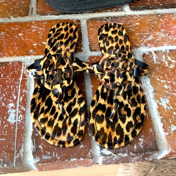 Tory Burch Shoes - Picture 1 of 3